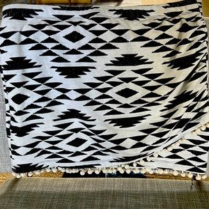 Rip Curl cute cotton stretchy mini skirt with little balls on bottom